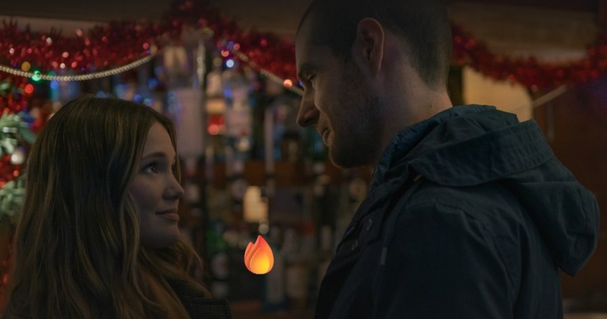 Jingle Bell Heist Review: A Charming Heist-Romance for the Holiday Season